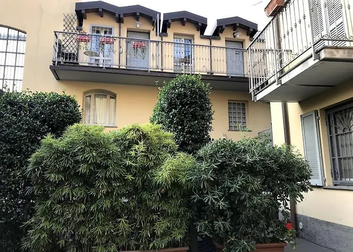 Perla Di Nolo - Central Milan - Luxury Sleeps 4 Apartment