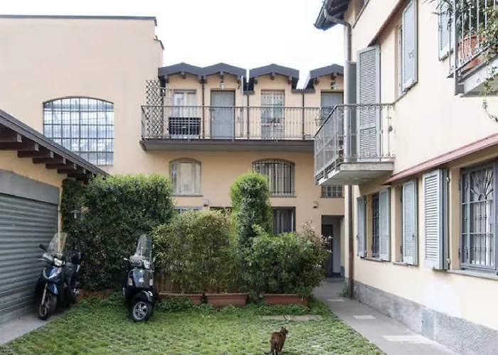 Perla Di Nolo - Central Milan - Luxury Sleeps 4 Apartment