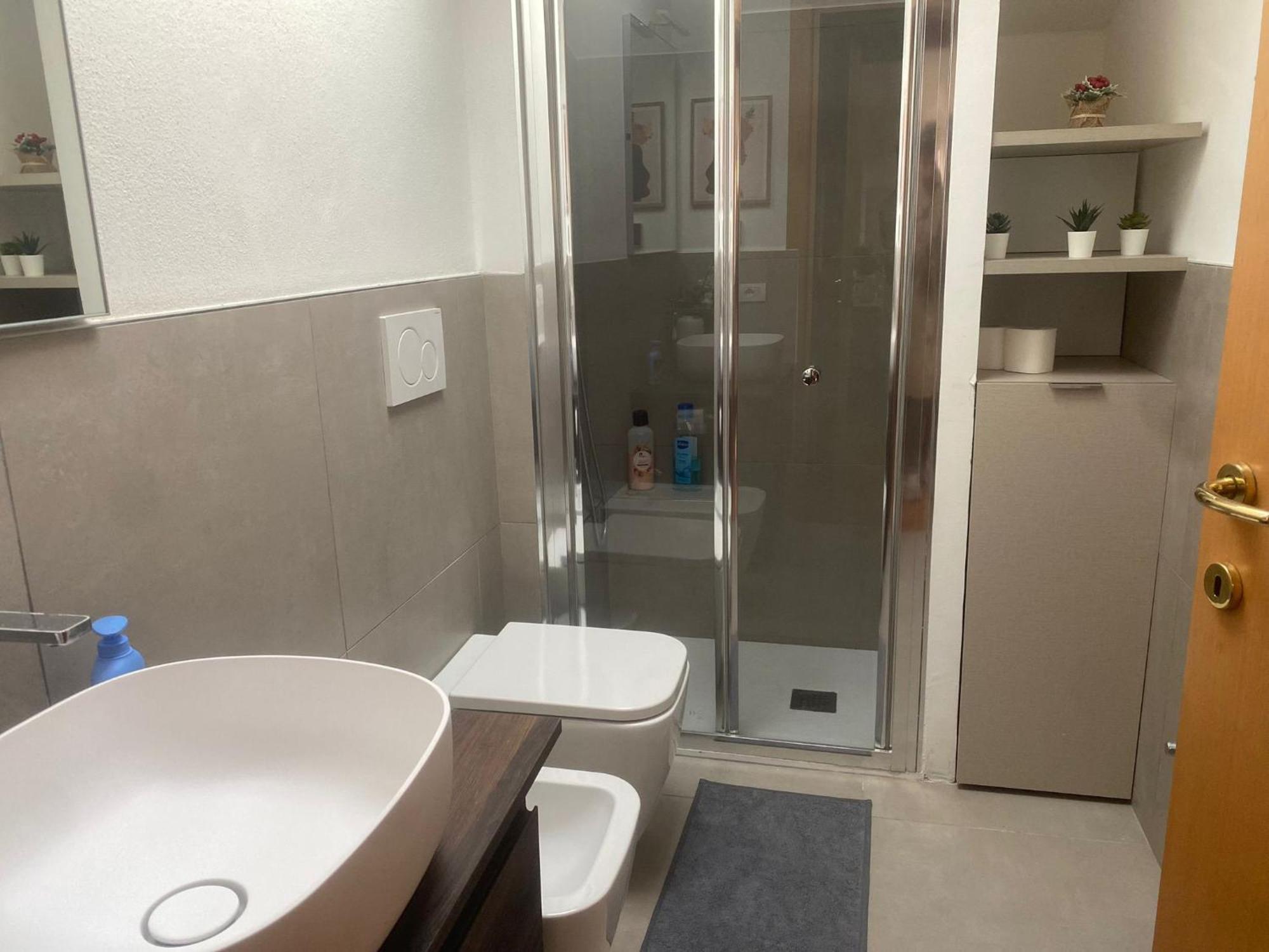 Perla Di Nolo - - Luxury Sleeps 4 Apartment Mailand